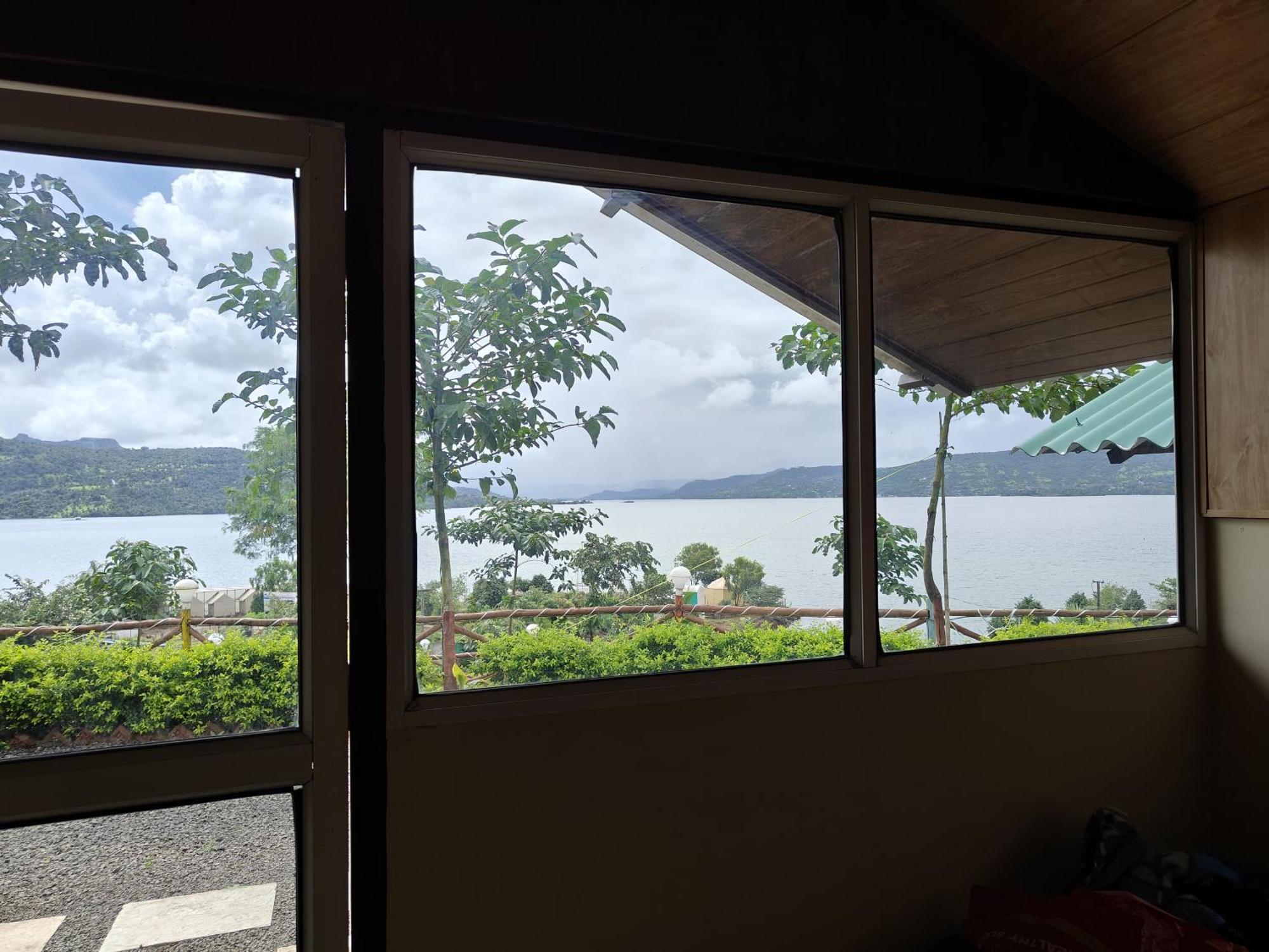 Shelby Pawana Lake Cottages & Camping Tents Lonavala Extérieur photo