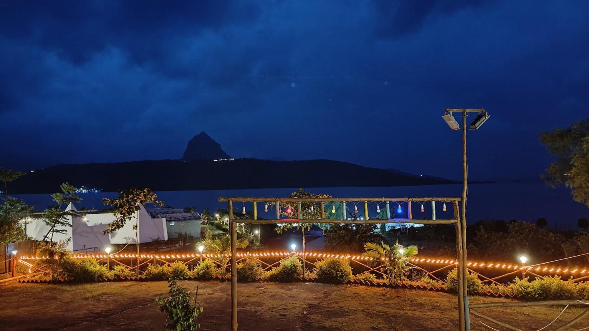 Shelby Pawana Lake Cottages & Camping Tents Lonavala Extérieur photo