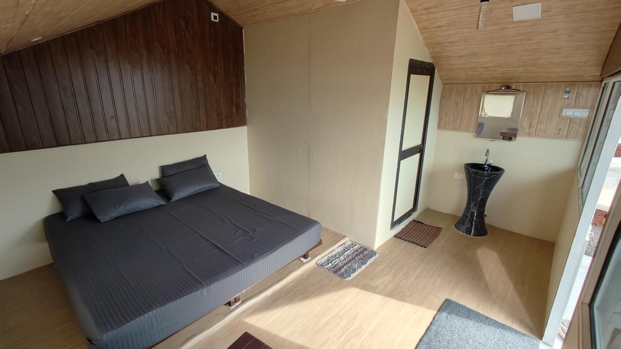 Shelby Pawana Lake Cottages & Camping Tents Lonavala Extérieur photo