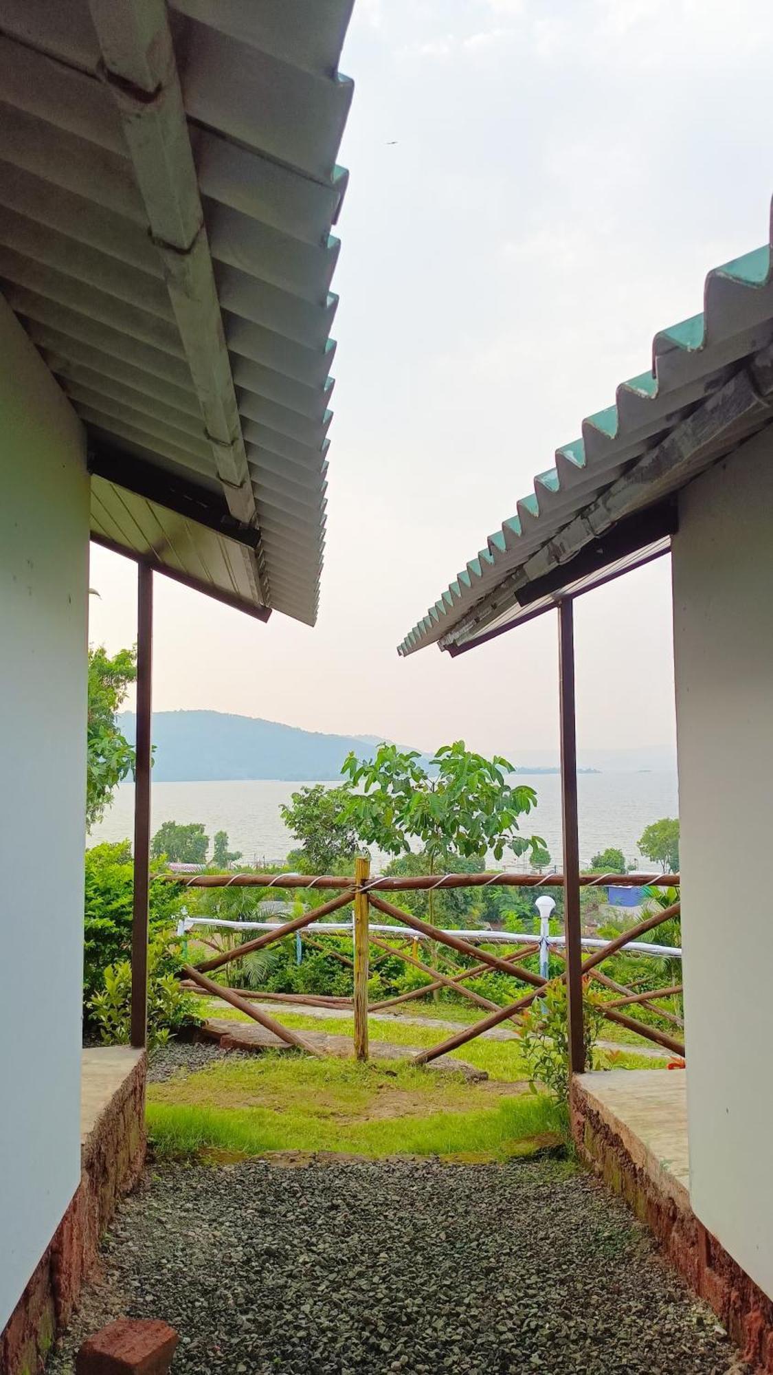 Shelby Pawana Lake Cottages & Camping Tents Lonavala Extérieur photo