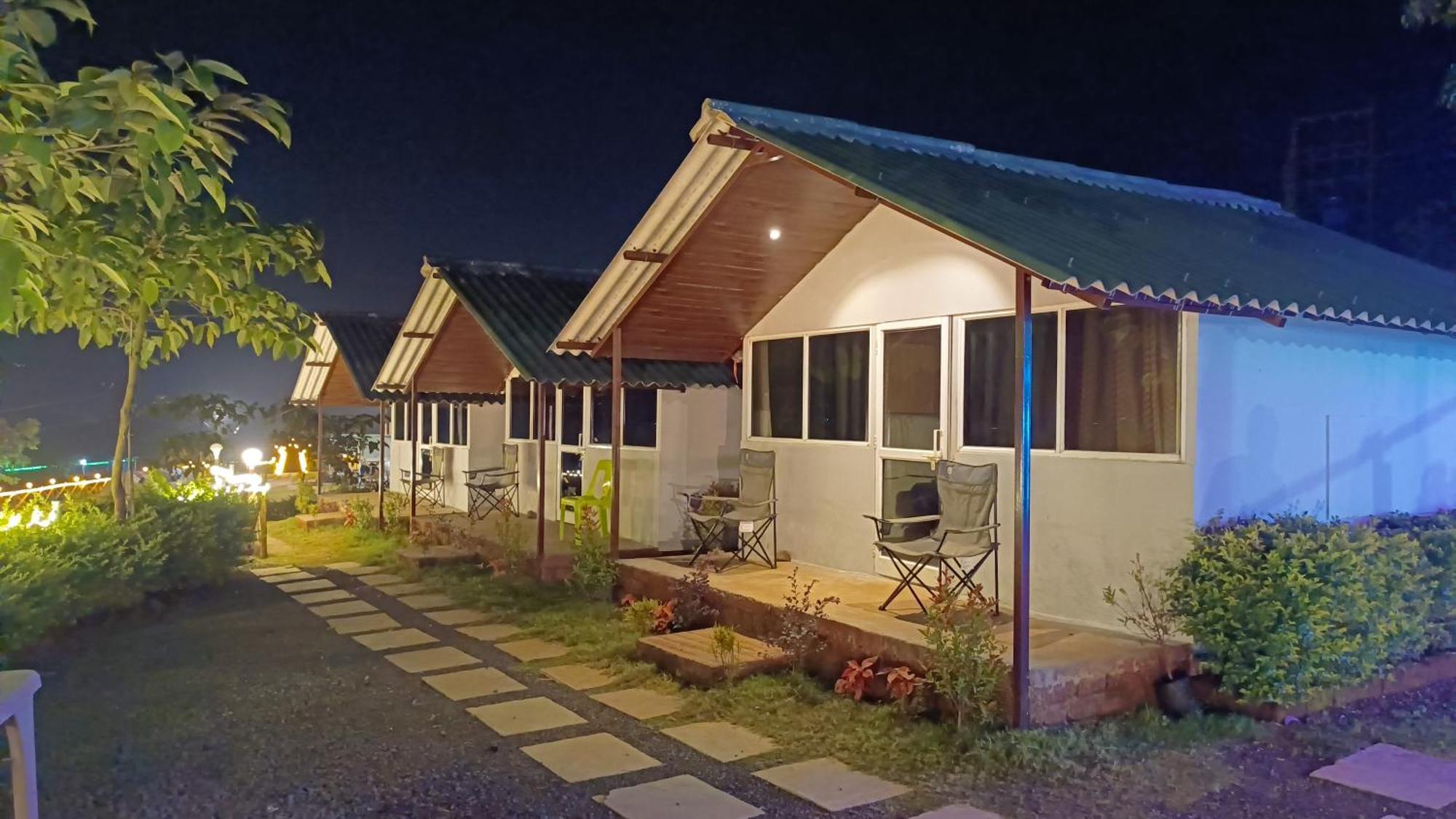 Shelby Pawana Lake Cottages & Camping Tents Lonavala Extérieur photo